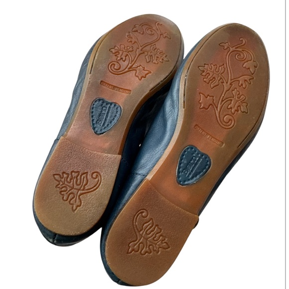 Born blue leather Mary Jane flats size 6.5 - Picture 3 of 5